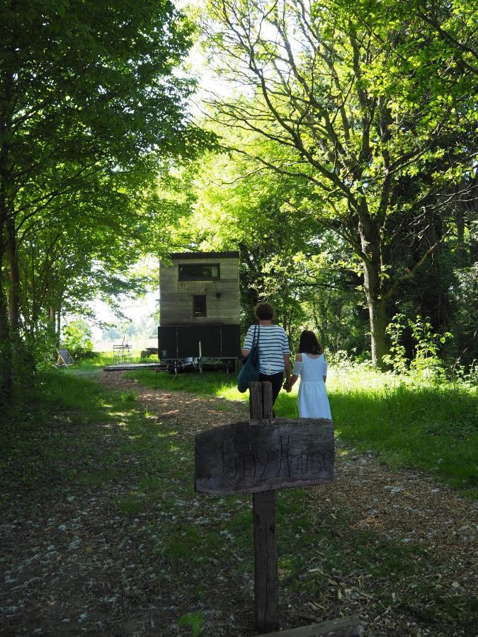 エコロッジ ラ ベル ベルテ Saint-Mʼhervé エクステリア 写真